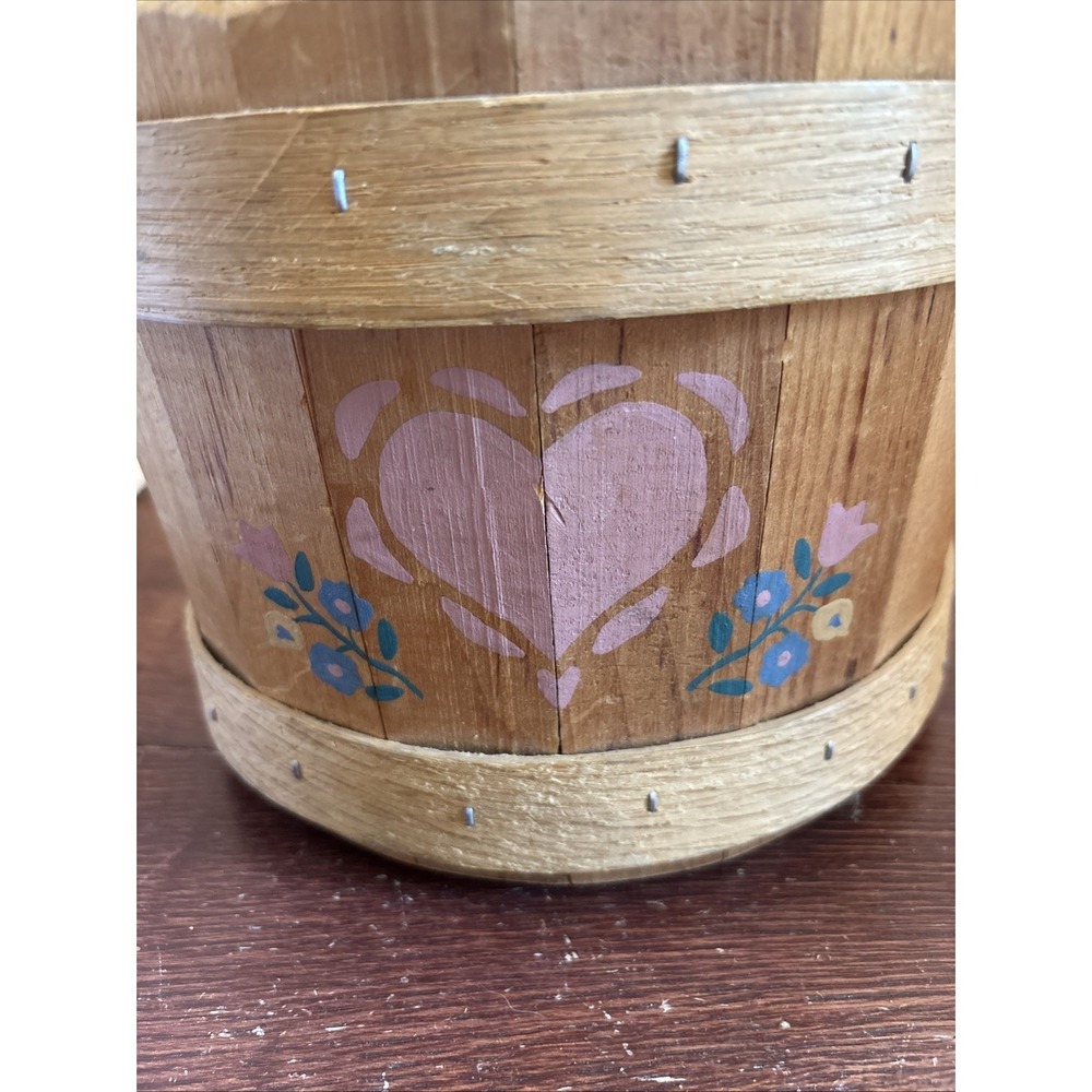 The Maine Bucket Co. Half Wood Bucket w/ Rope Handle Heart & Flowers - Picture 2 of 11